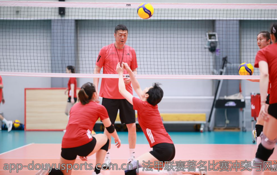 法甲联赛著名比赛冲突与风波回顾