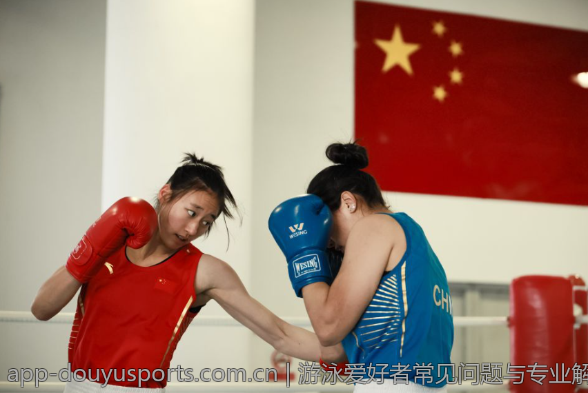 游泳爱好者常见问题与专业解答